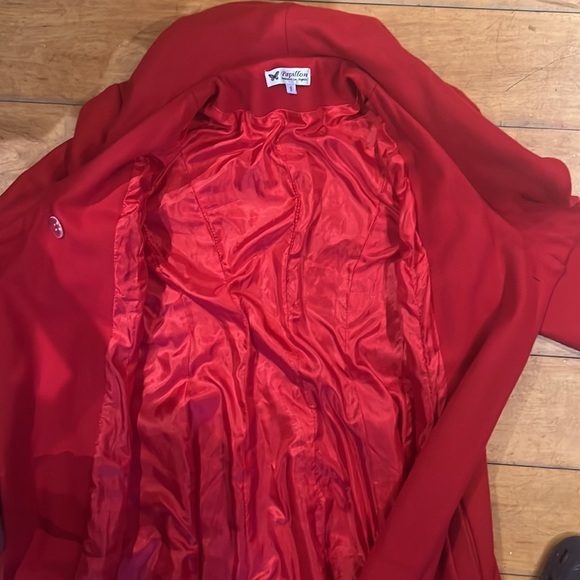 Worn once at wedding. Beautiful high quality red coat. Unique collar. Warm. - Picture 4 of 5